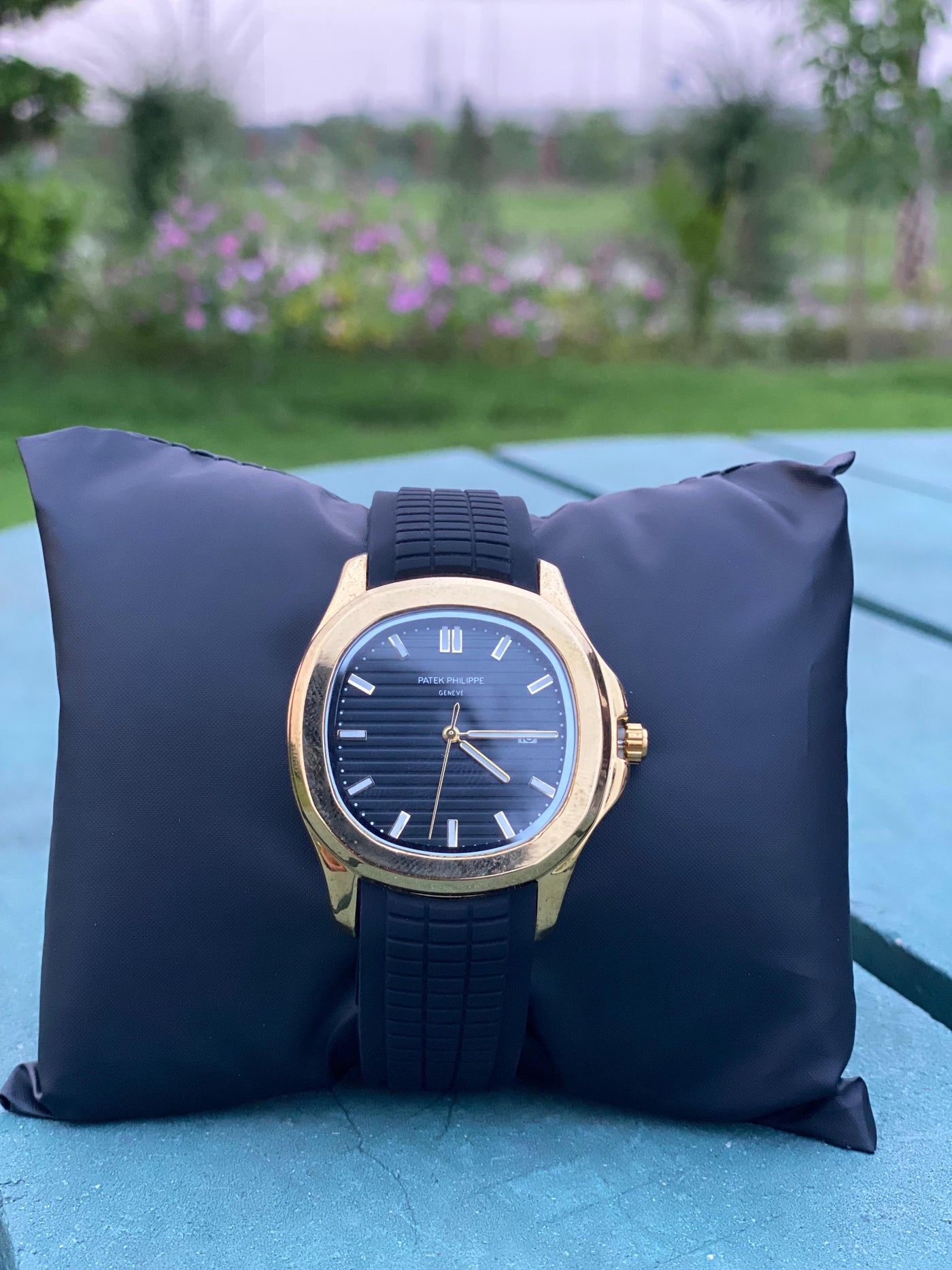 Patek Style Nautilus – Gold Case with Black Rubber Strap