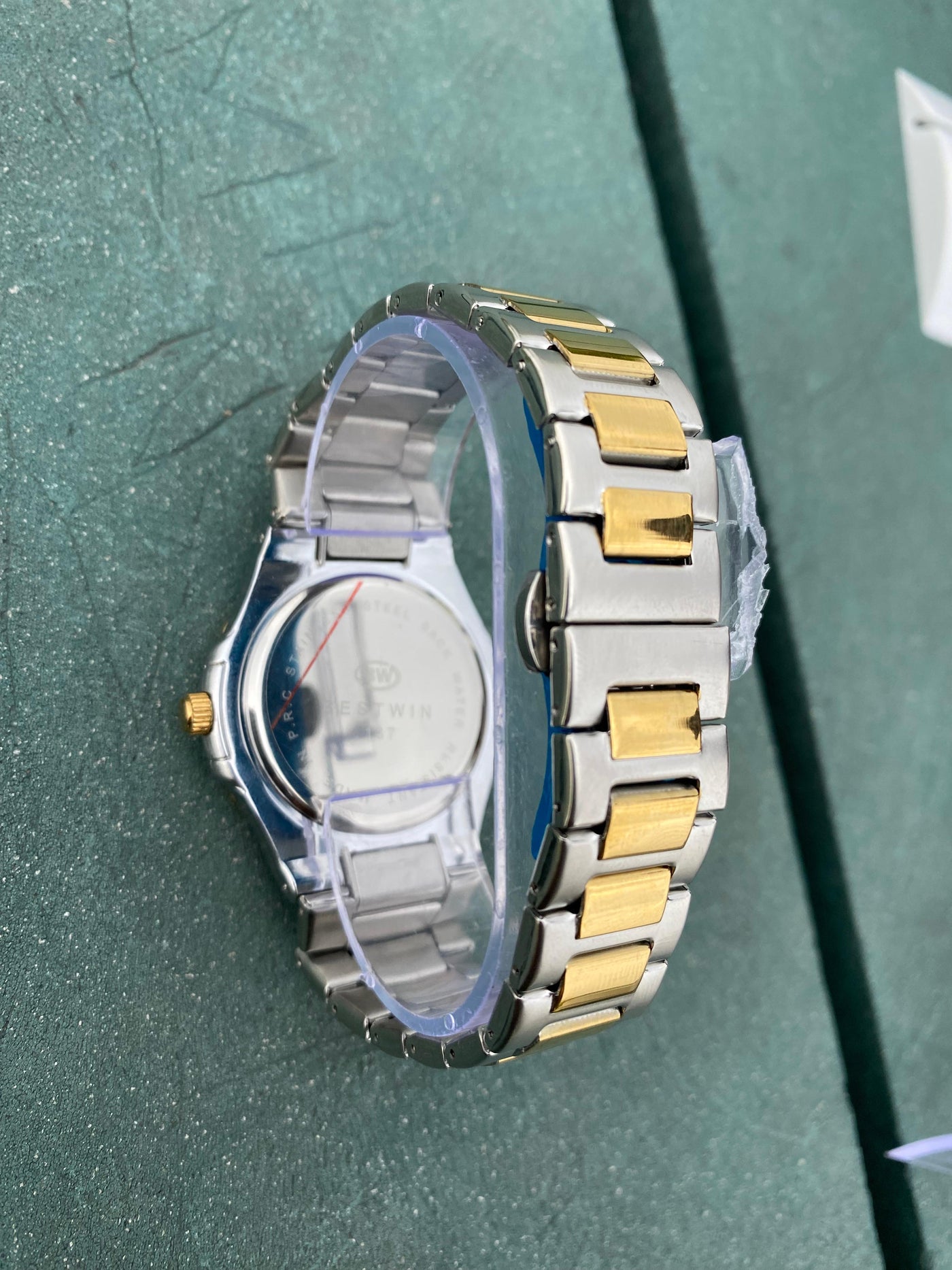 Bestwin Silver-Gold