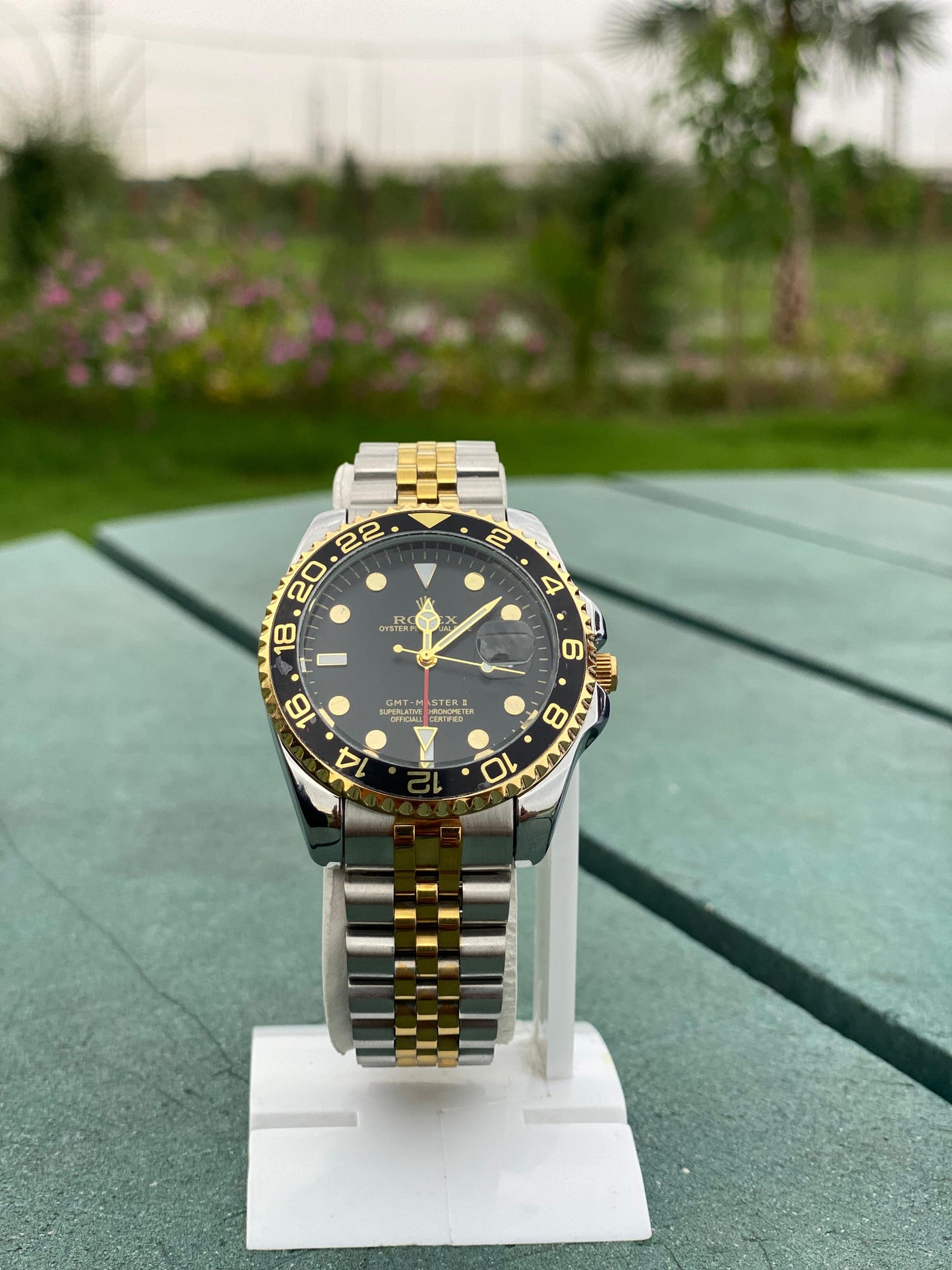 Rolex GMT-Master II – Luxury Dual-Tone Edition